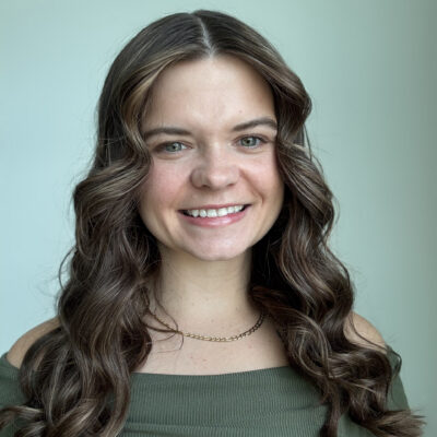 Rebecca Clark headshot