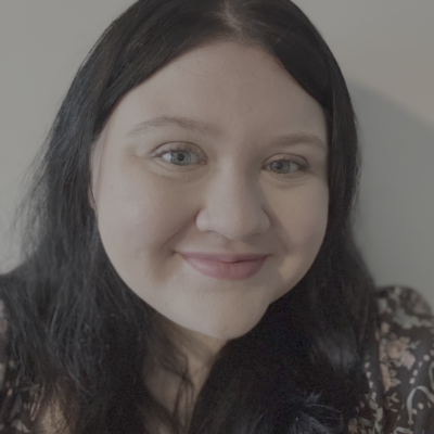 Danielle Ordus headshot