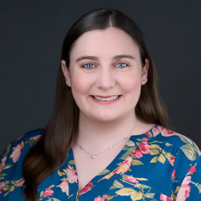 Julie Corson headshot