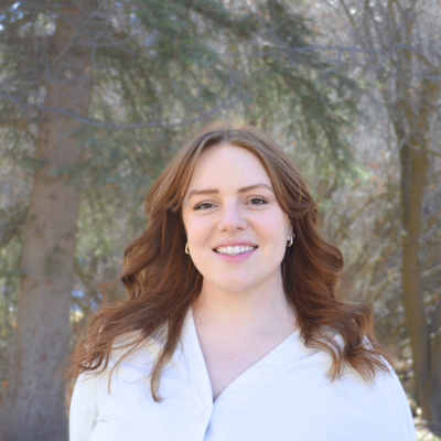 Meredith Powell headshot