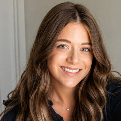 Rachel Miller headshot