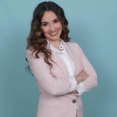 Reina Lopez headshot