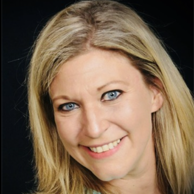 Carrie Evans headshot