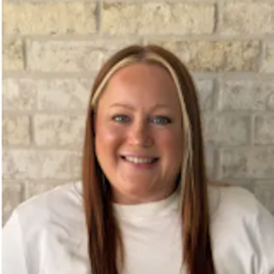 Patty Breslin headshot