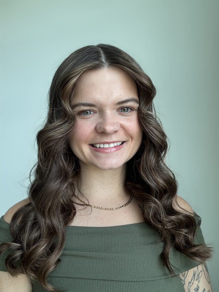 Rebecca Clark Headshot