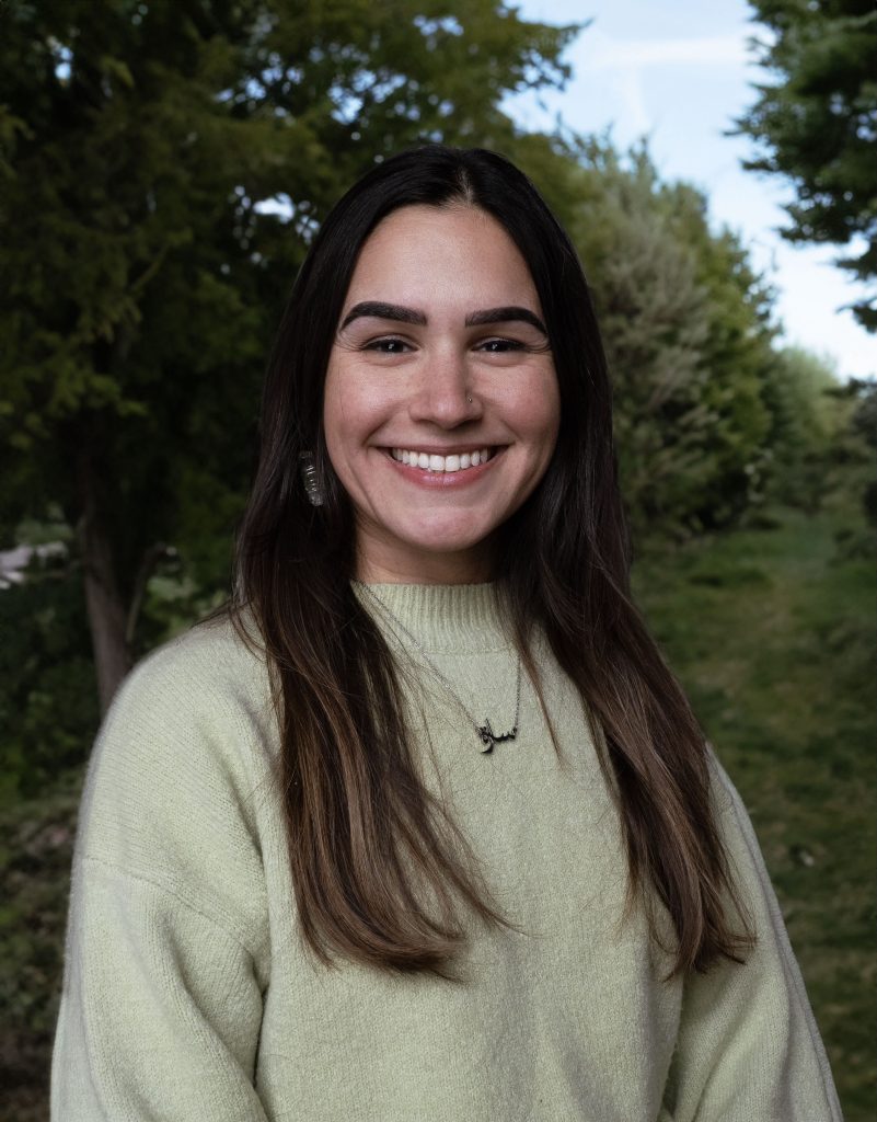 Sarah Zadjali Headshot