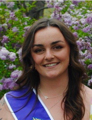 Jocelyn Long Headshot