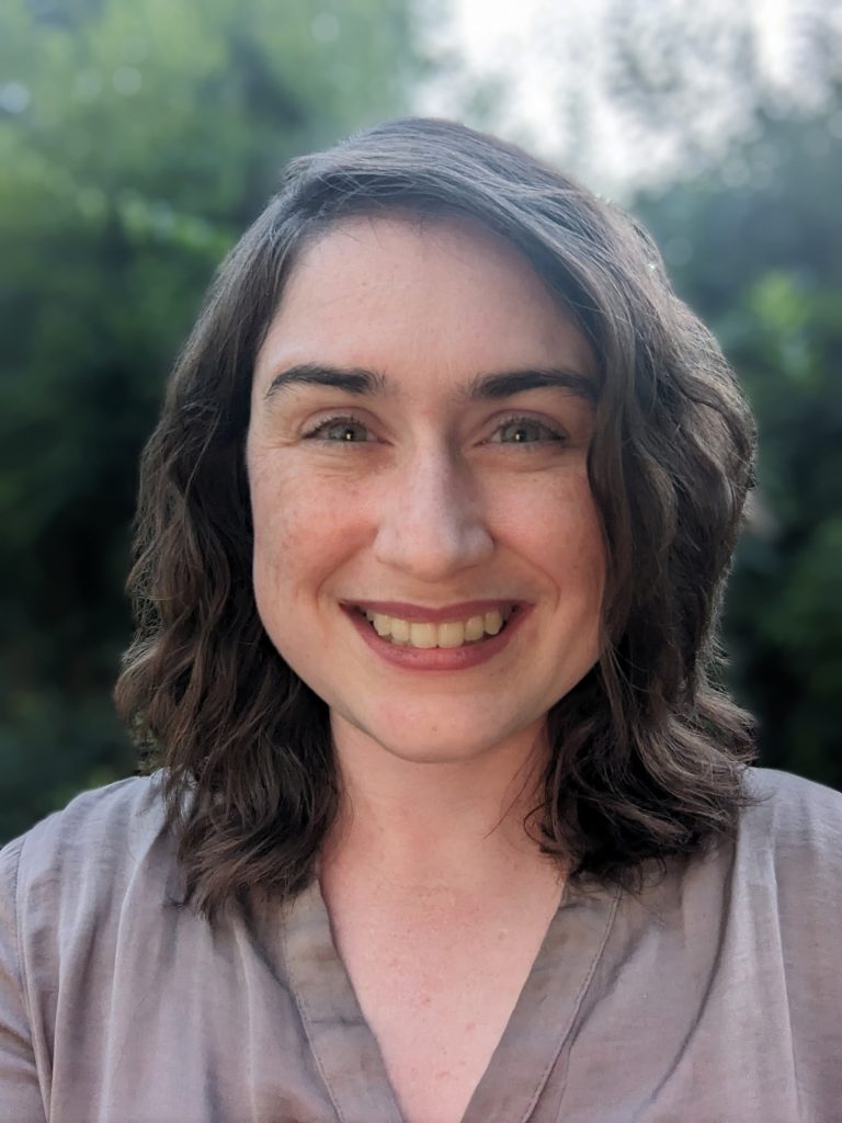 Chelsea Fleeger Headshot