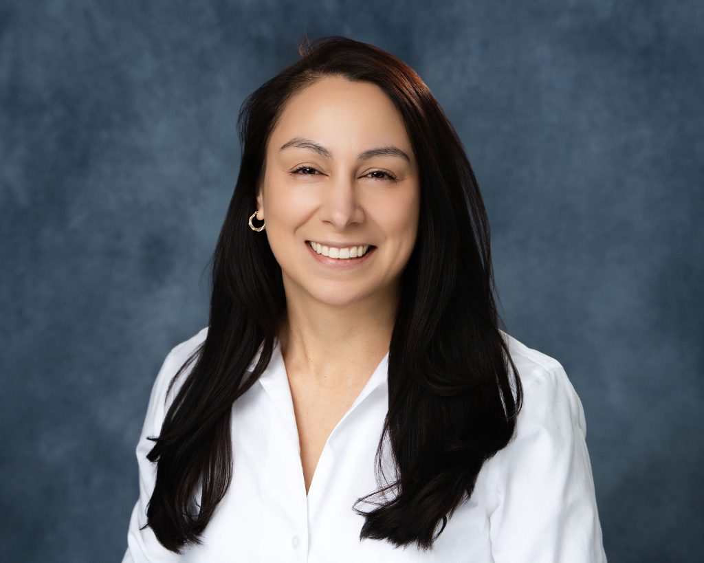 Paulina Phillips Headshot