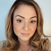 Michele Santiago-Mahoney Headshot