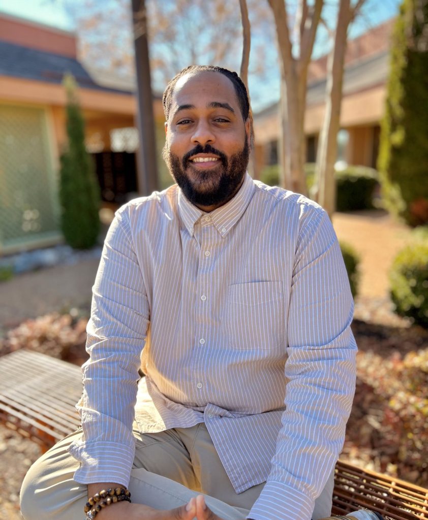 Ronnell Lewis Headshot