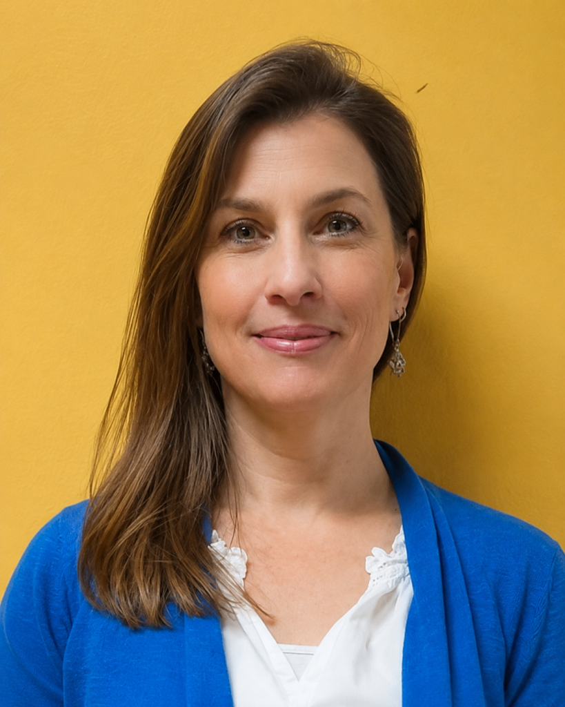 Amy Risinger Headshot