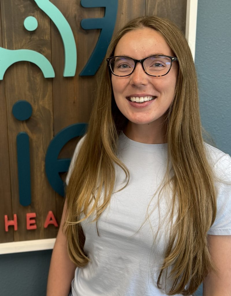 Emily Bready Headshot