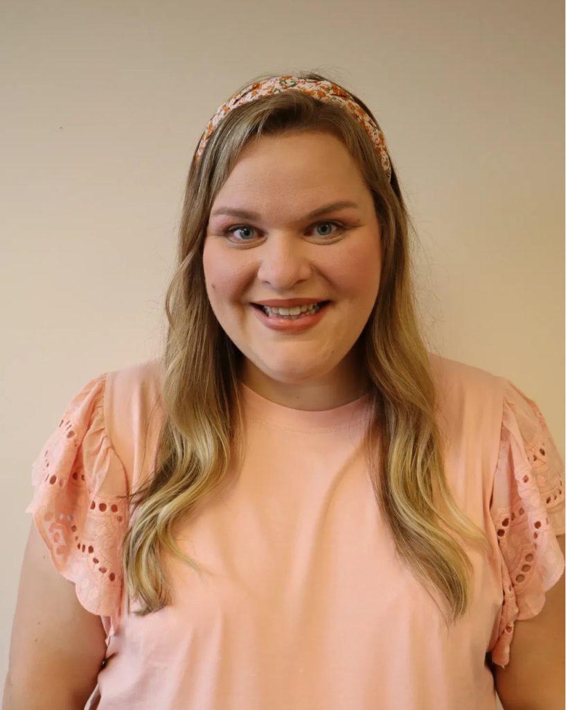 Christina Cunningham Headshot