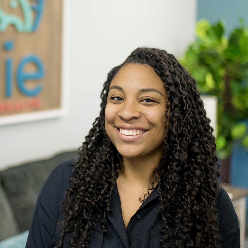 Nandi Newby Headshot
