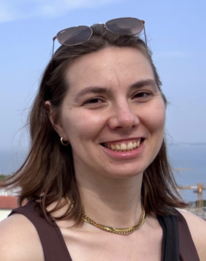 Emma Gebhard Headshot