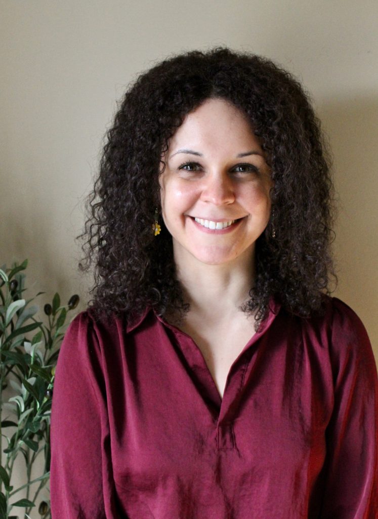 Alexis Hall Headshot