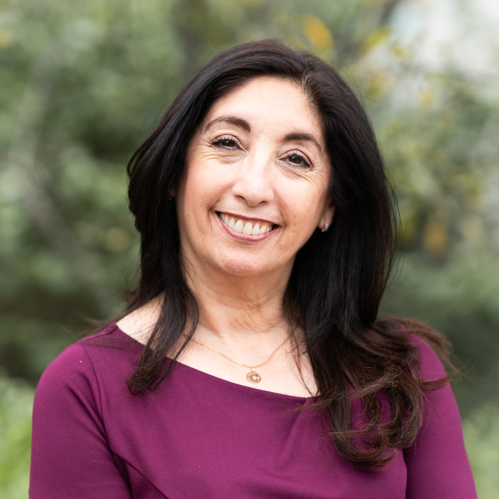 Claudia Ardiles Headshot