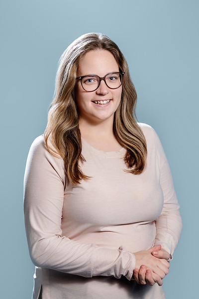 Madison Wozniak Headshot