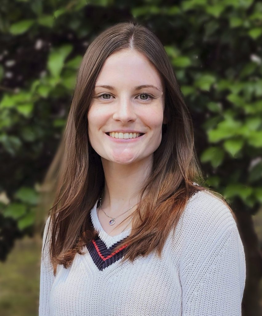 Lindsay Bragaw Headshot