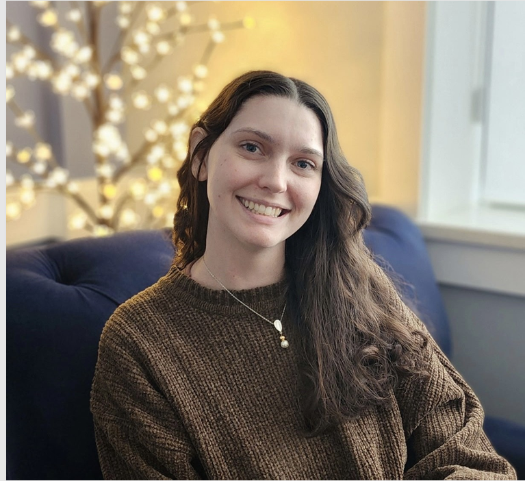 Catherine Pfromm Headshot