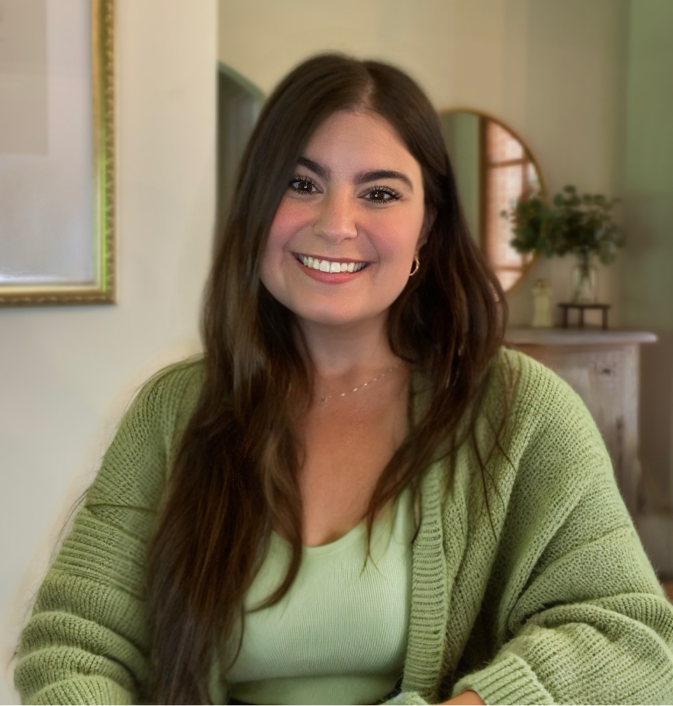 Angela Sanders Headshot