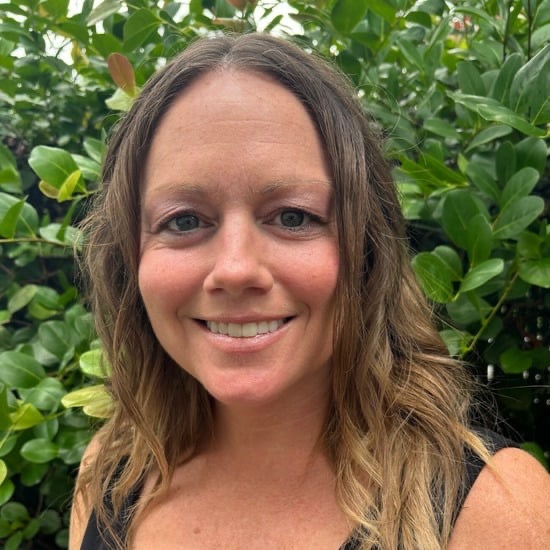 Rachel Campbell Headshot