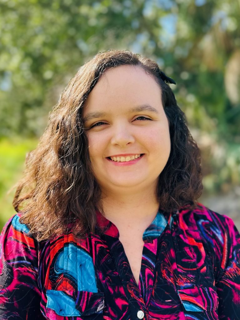 Alexis Sylvia Headshot