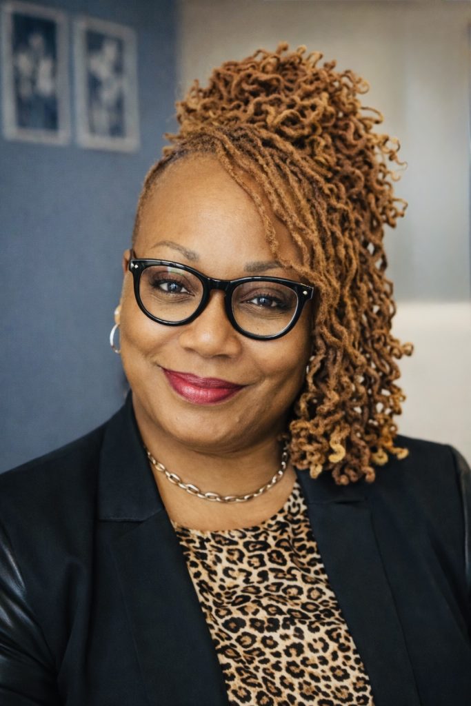 Melody Edwards Headshot