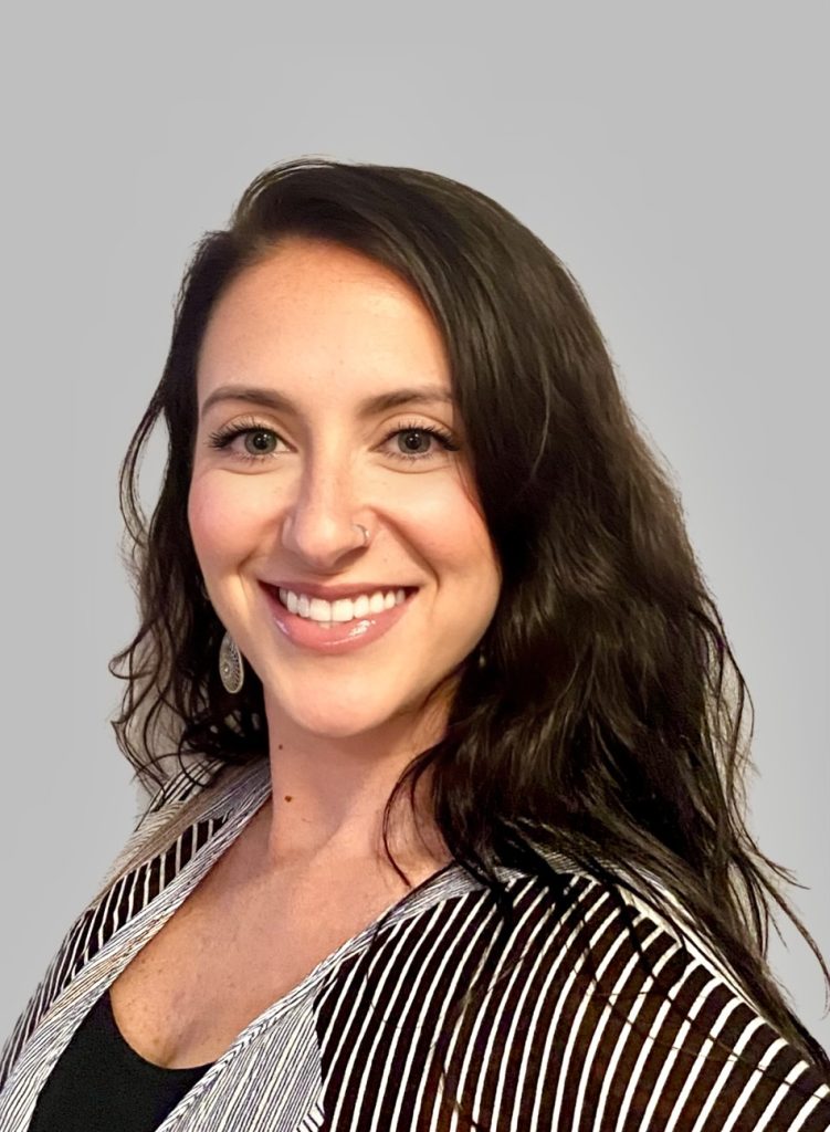 Katherine Planchard Headshot