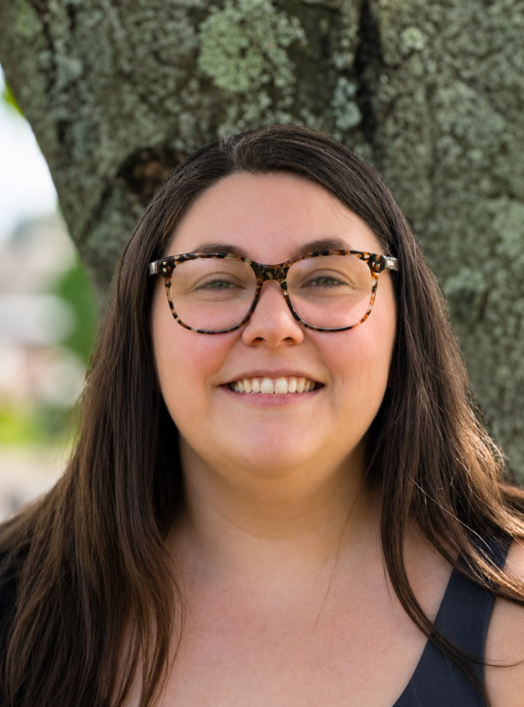 Vanessa Giacoumakis Headshot