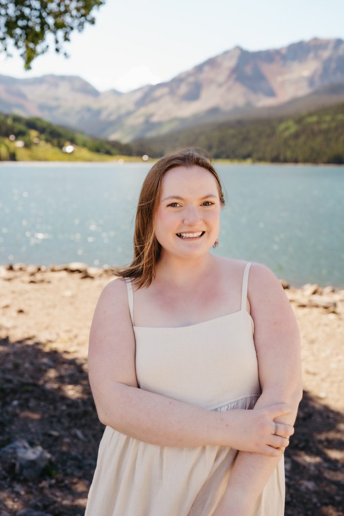 Rachel Scott Headshot
