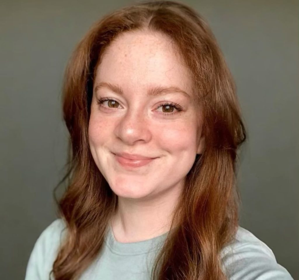 Victoria Ducoffe Headshot