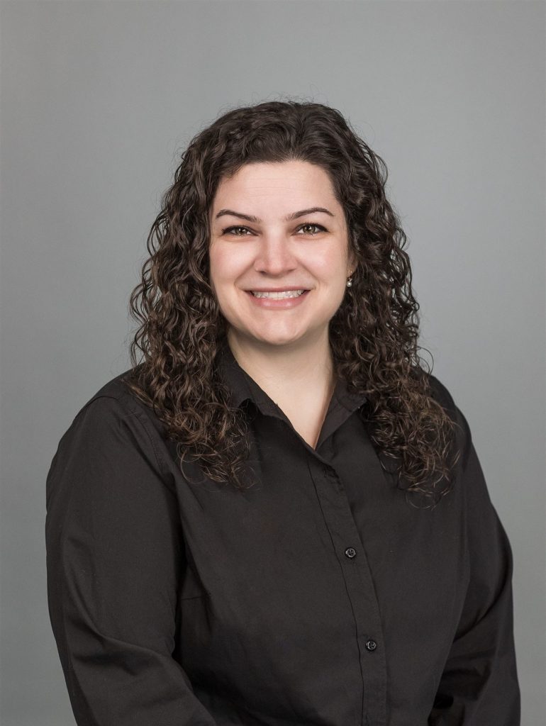 Lauren DiCicco Headshot