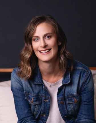 Kelly Kuehl Headshot