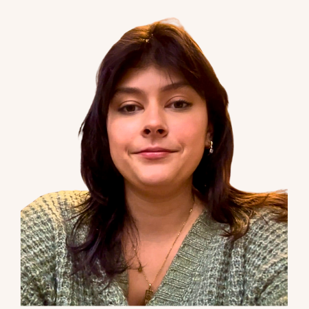 Lindsay Darnell Headshot