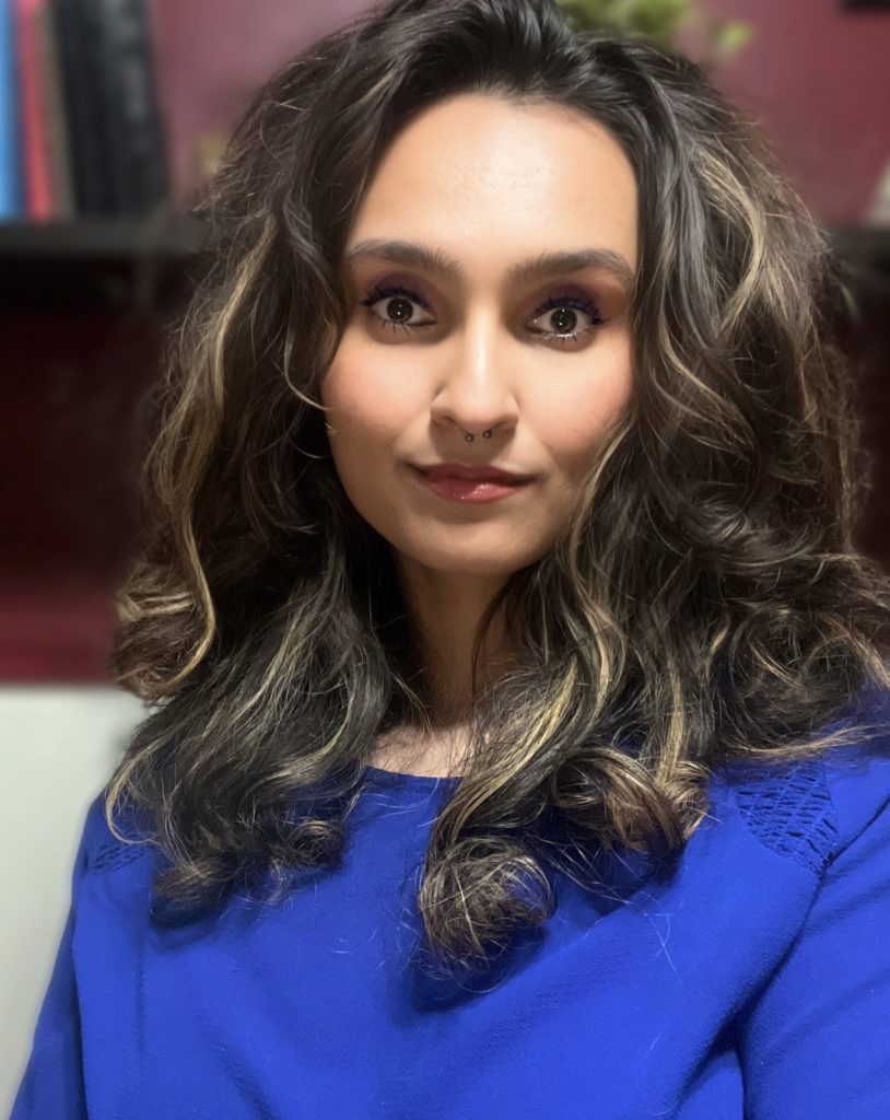 Rucha Shastri Headshot