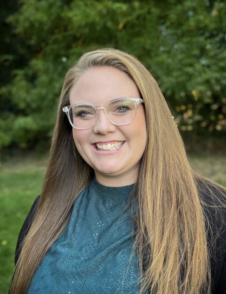 Shannon Miller Headshot