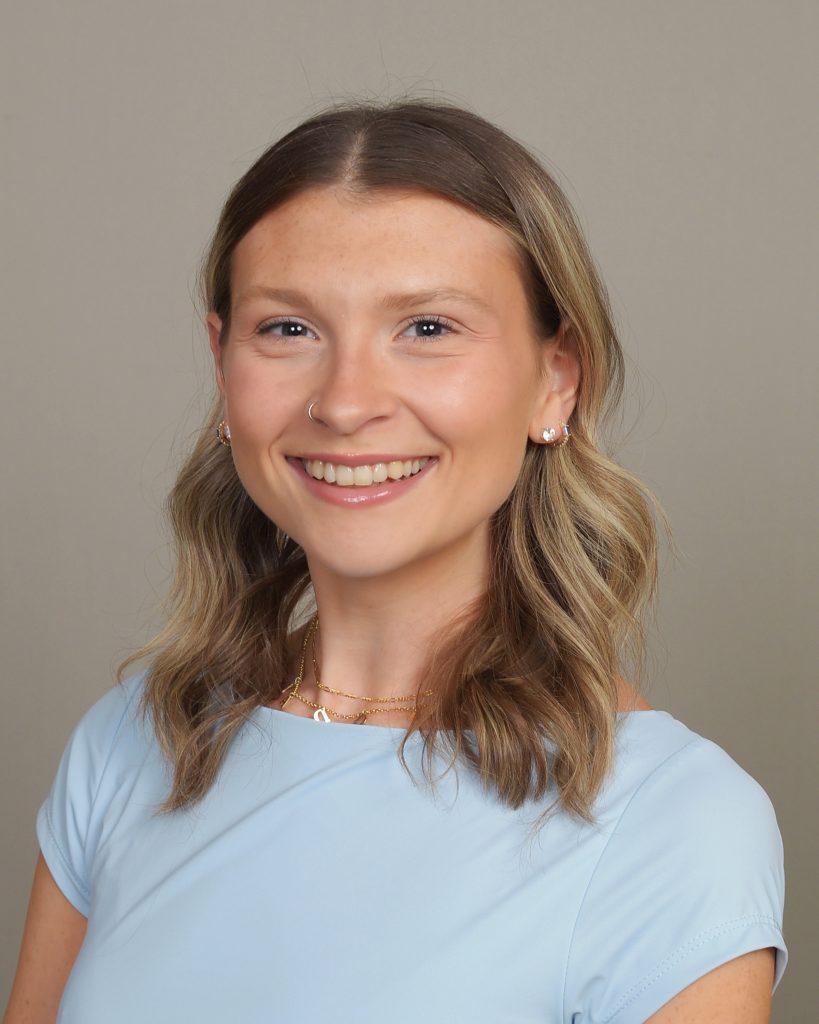 Madeleine Dougherty Headshot