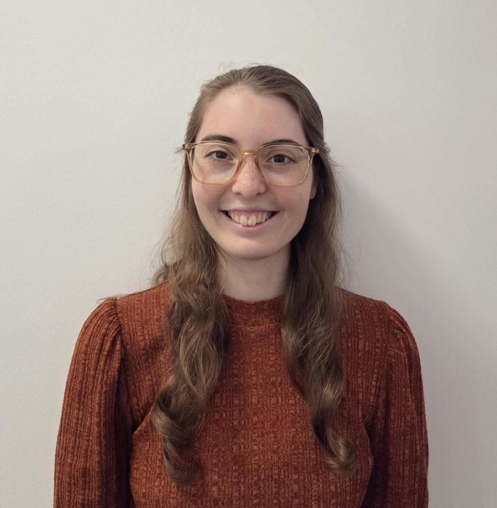 Mollie Pratt Headshot