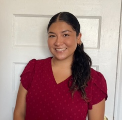 Estephani Diaz Herrera Headshot