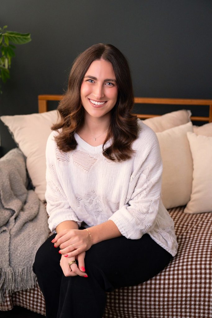 Caitlin Wheeler Headshot