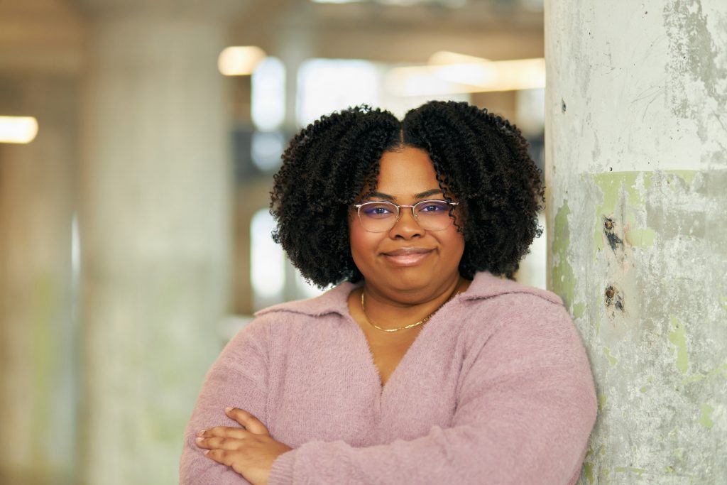 Ariel Dickerson Headshot