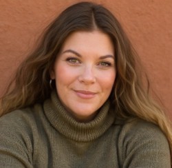 Roxanne Green Headshot