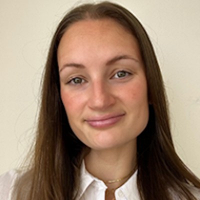 Nina Judd Headshot