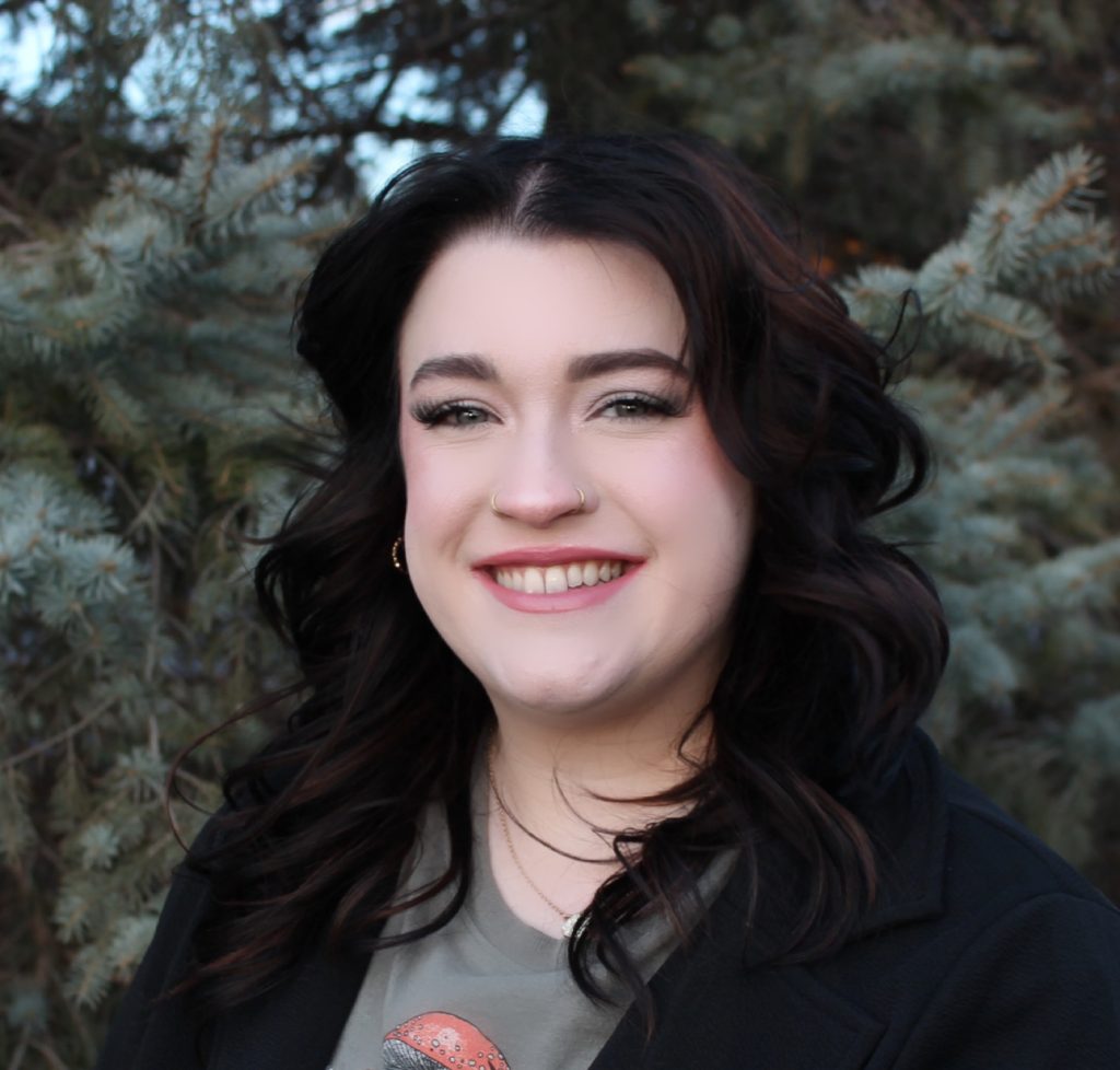 Rachel Hills Headshot