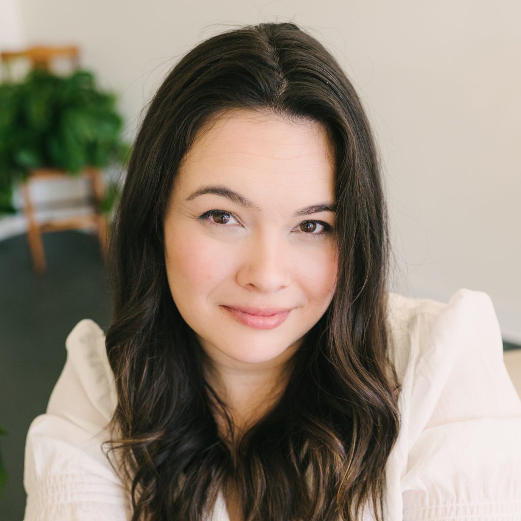 Martine Rossell Headshot