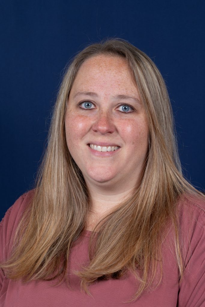 Kristen Abell Headshot