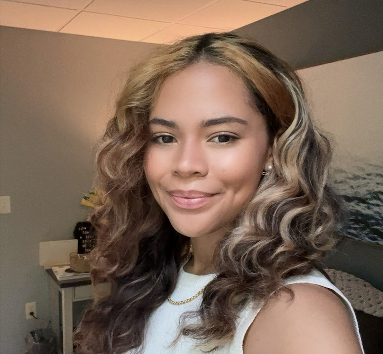 Janaya Carlisle Headshot