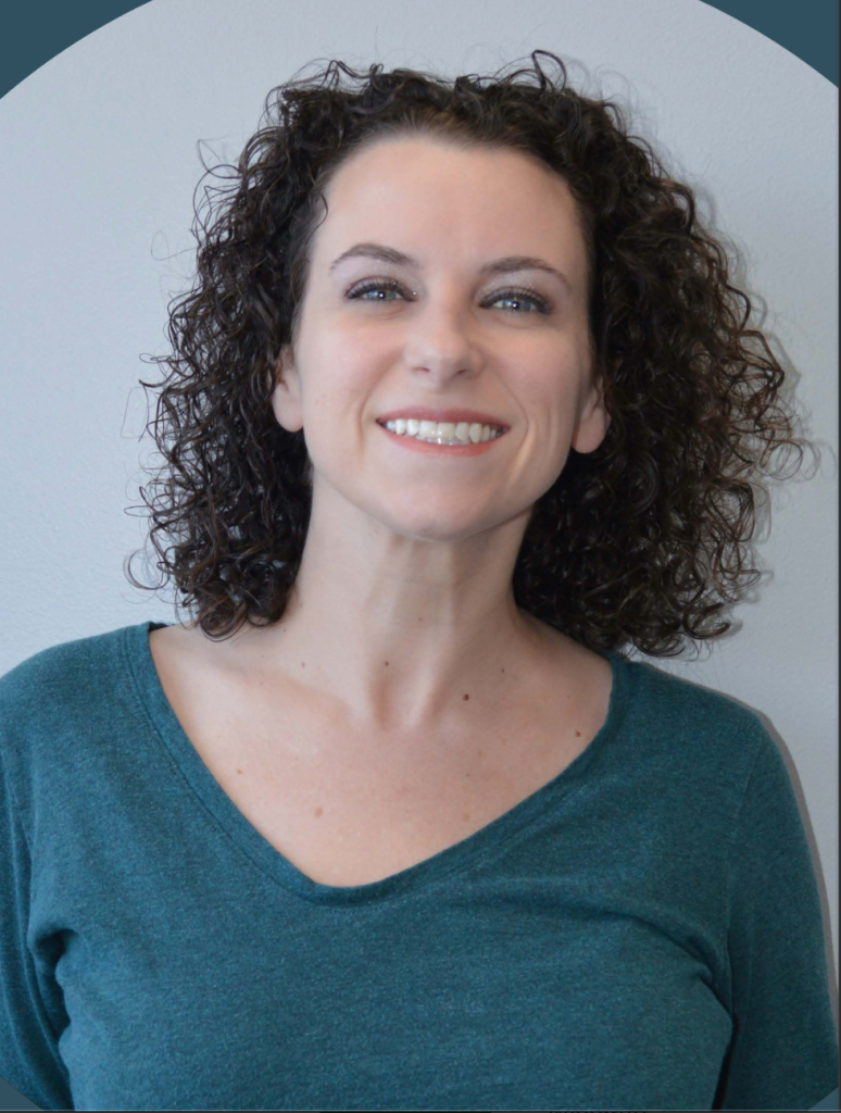Heather Smith Headshot